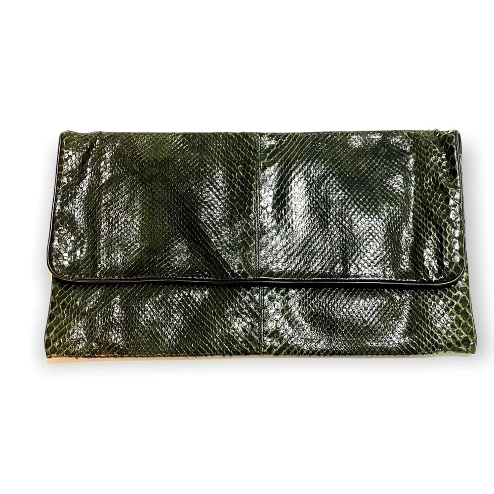 Vintage Snake leather clutch bag, green/black snake‎ with black piping